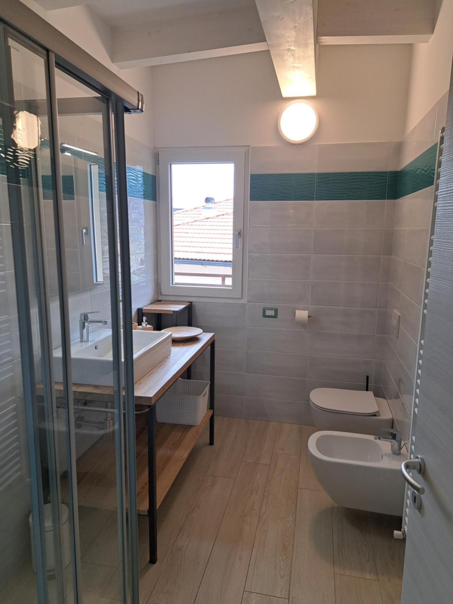 Conca D'Oro B&B And Apartments Torbole Sul Garda Exterior photo