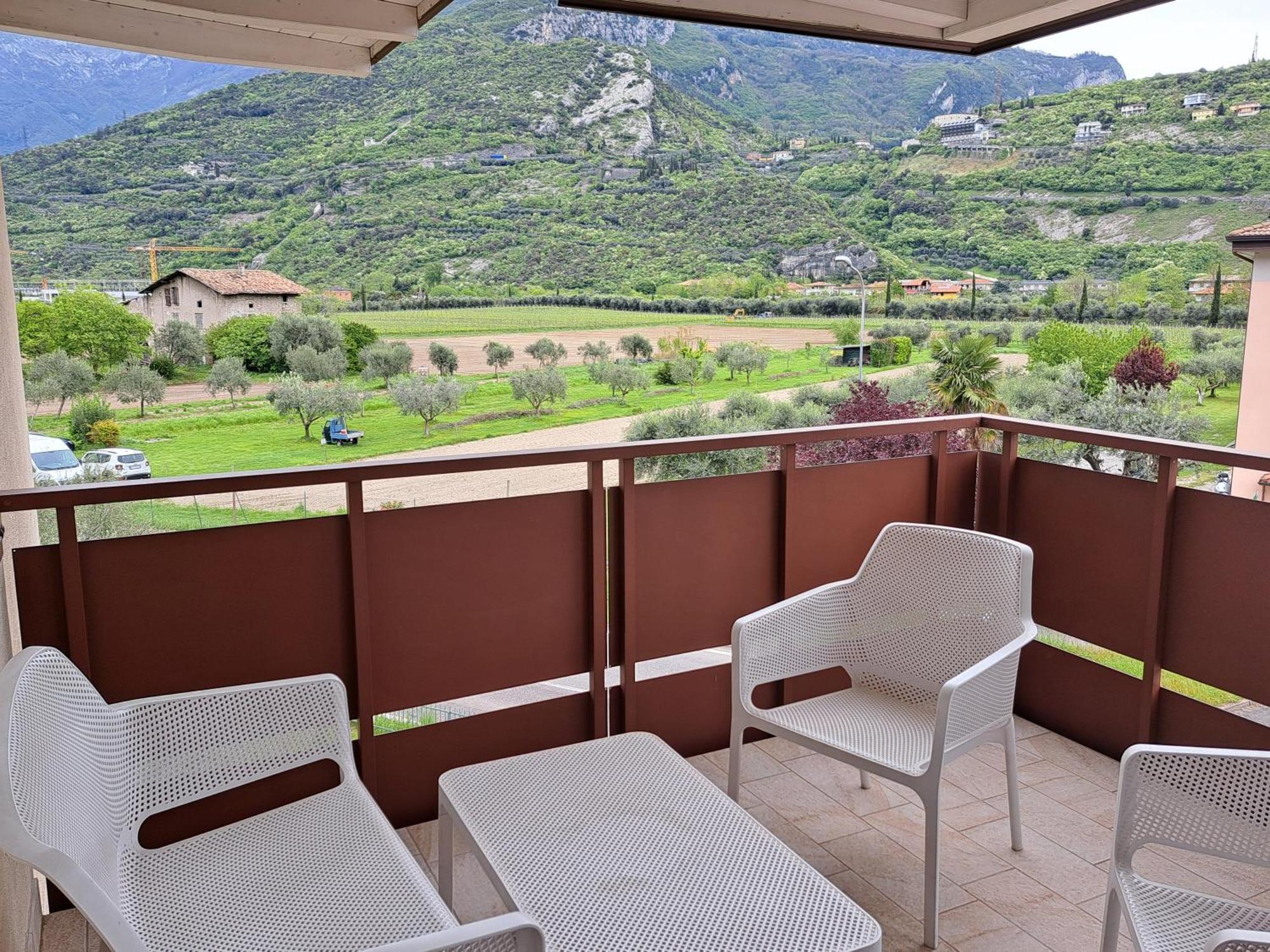 Conca D'Oro B&B And Apartments Torbole Sul Garda Exterior photo